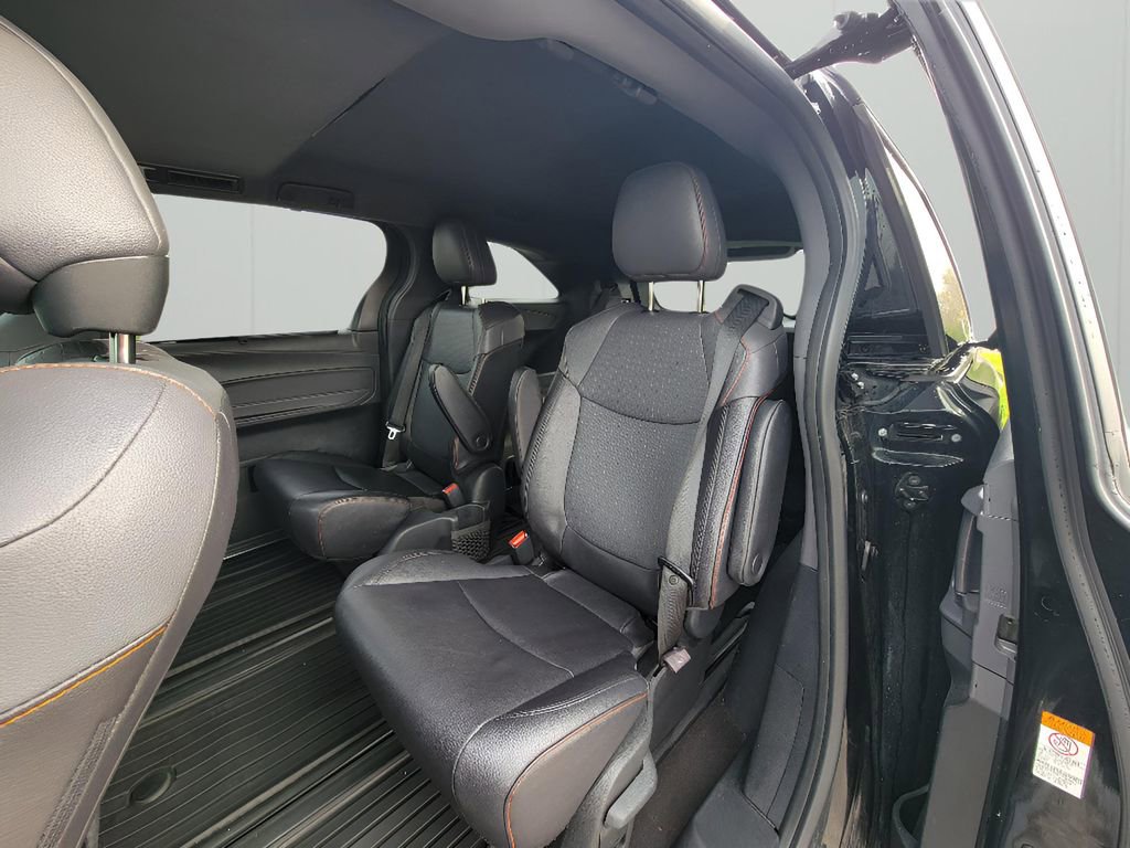 Used 2024 Toyota Sienna XSE AWD/4WD image 27