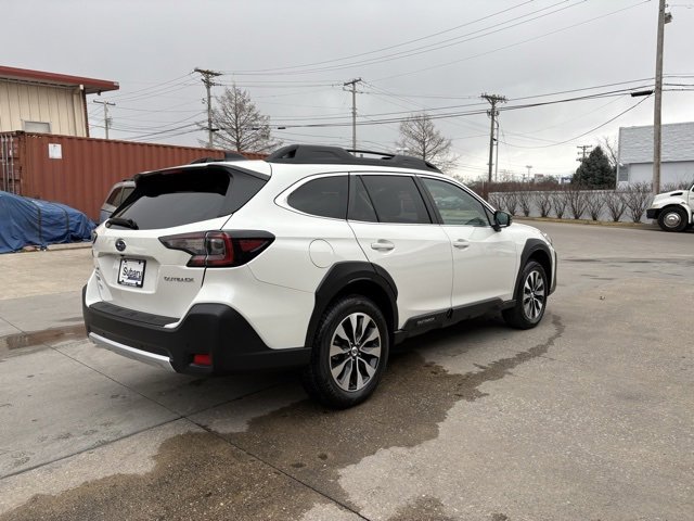 Used 2024 Subaru Outback Limited image 7