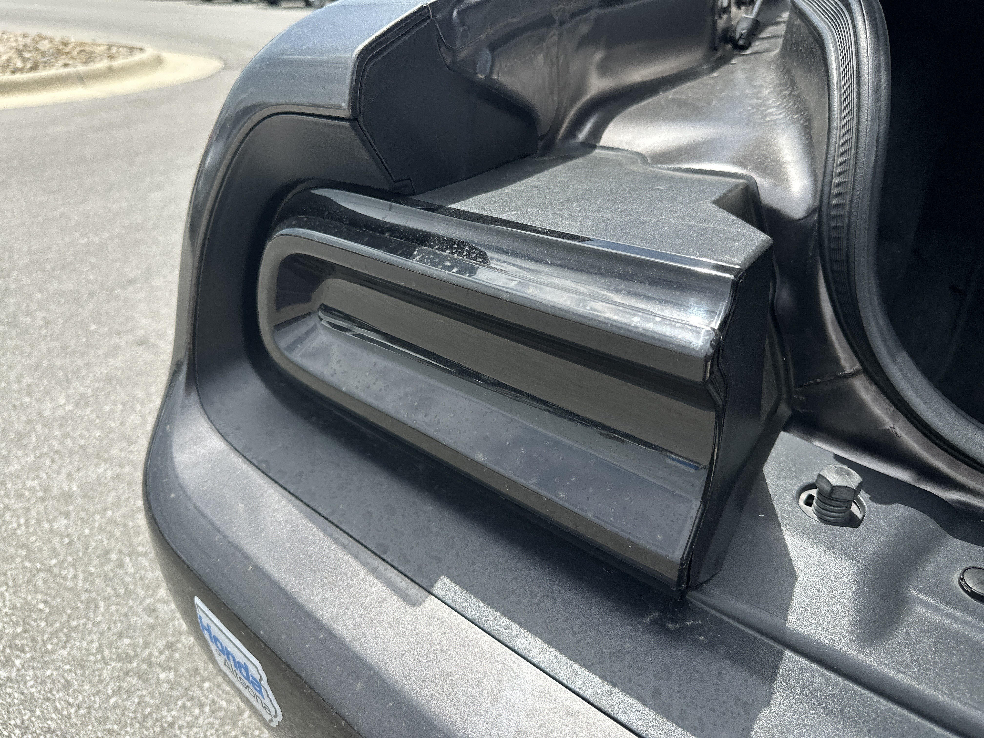 Used 2017 Dodge Challenger SXT RWD image 29