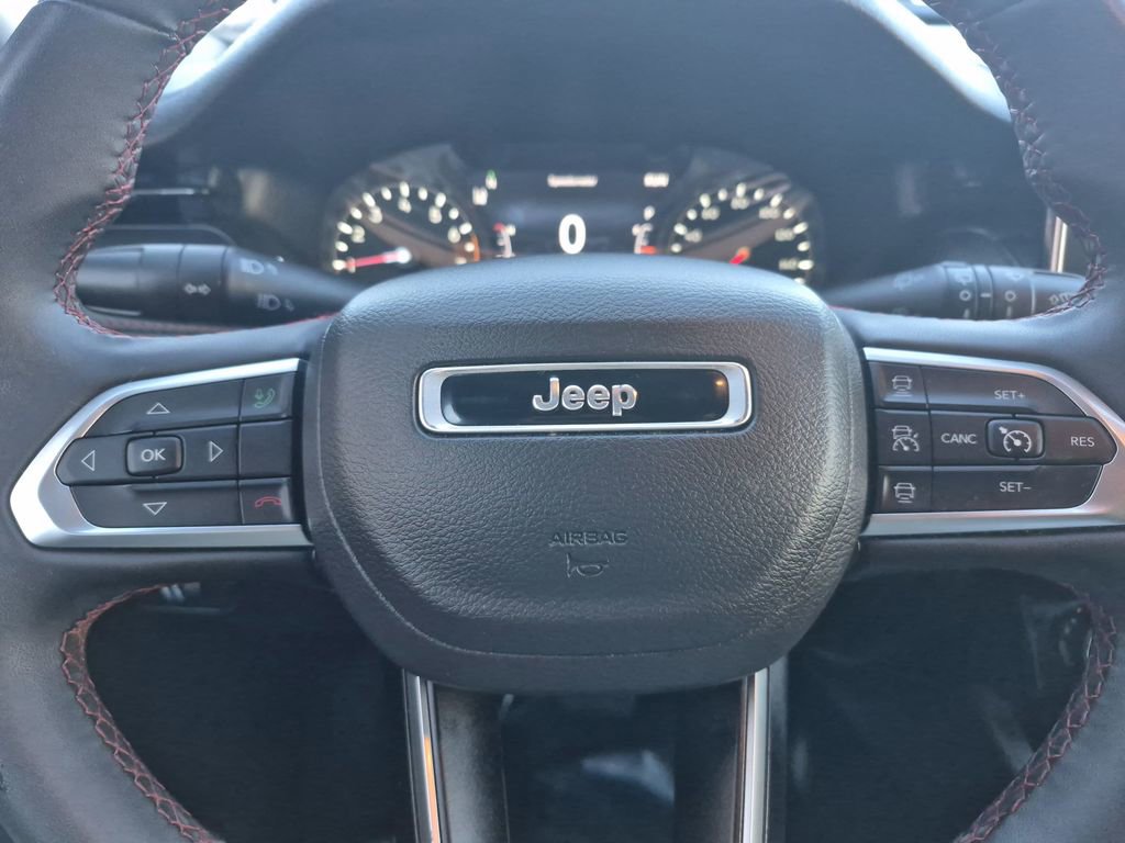 Used 2024 Jeep Compass Trailhawk image 18