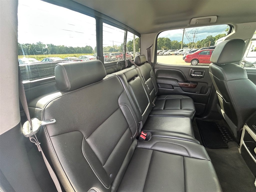 Used 2016 GMC Sierra 1500 SLT w/ Enhanced Driver Alert Package AWD/4WD image 19