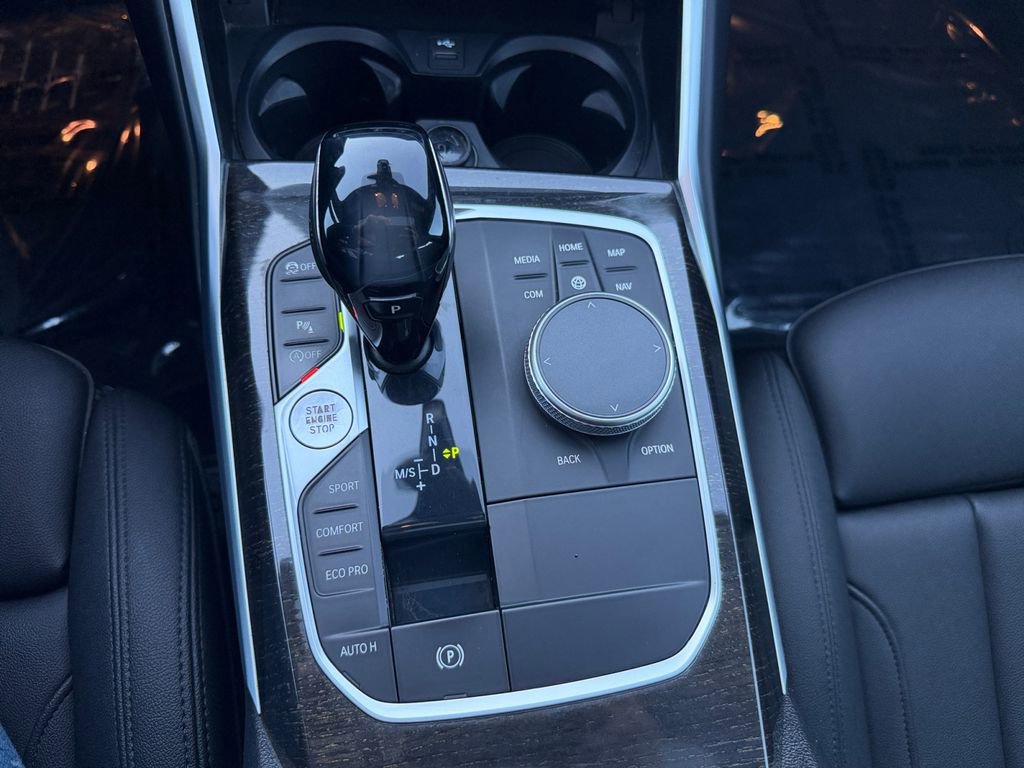 Used 2021 BMW 330i xDrive Sedan w/ Convenience Package image 22