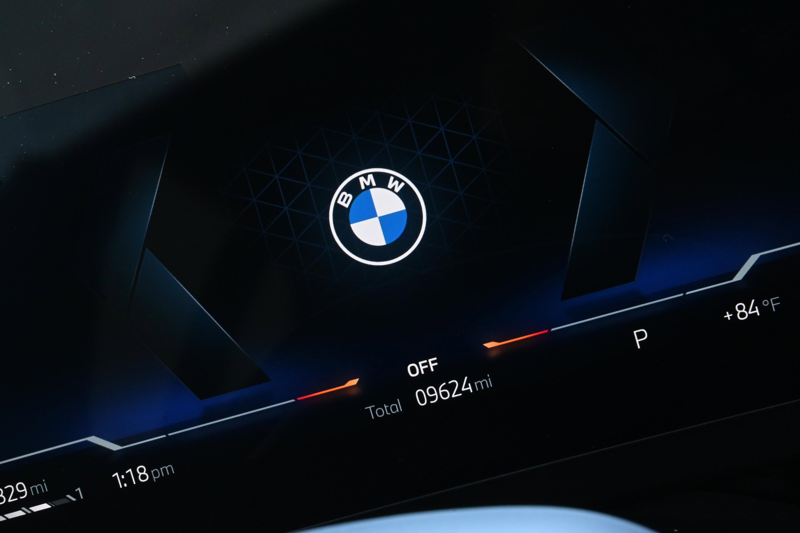 Certified 2025 BMW X2 xDrive28i image 36