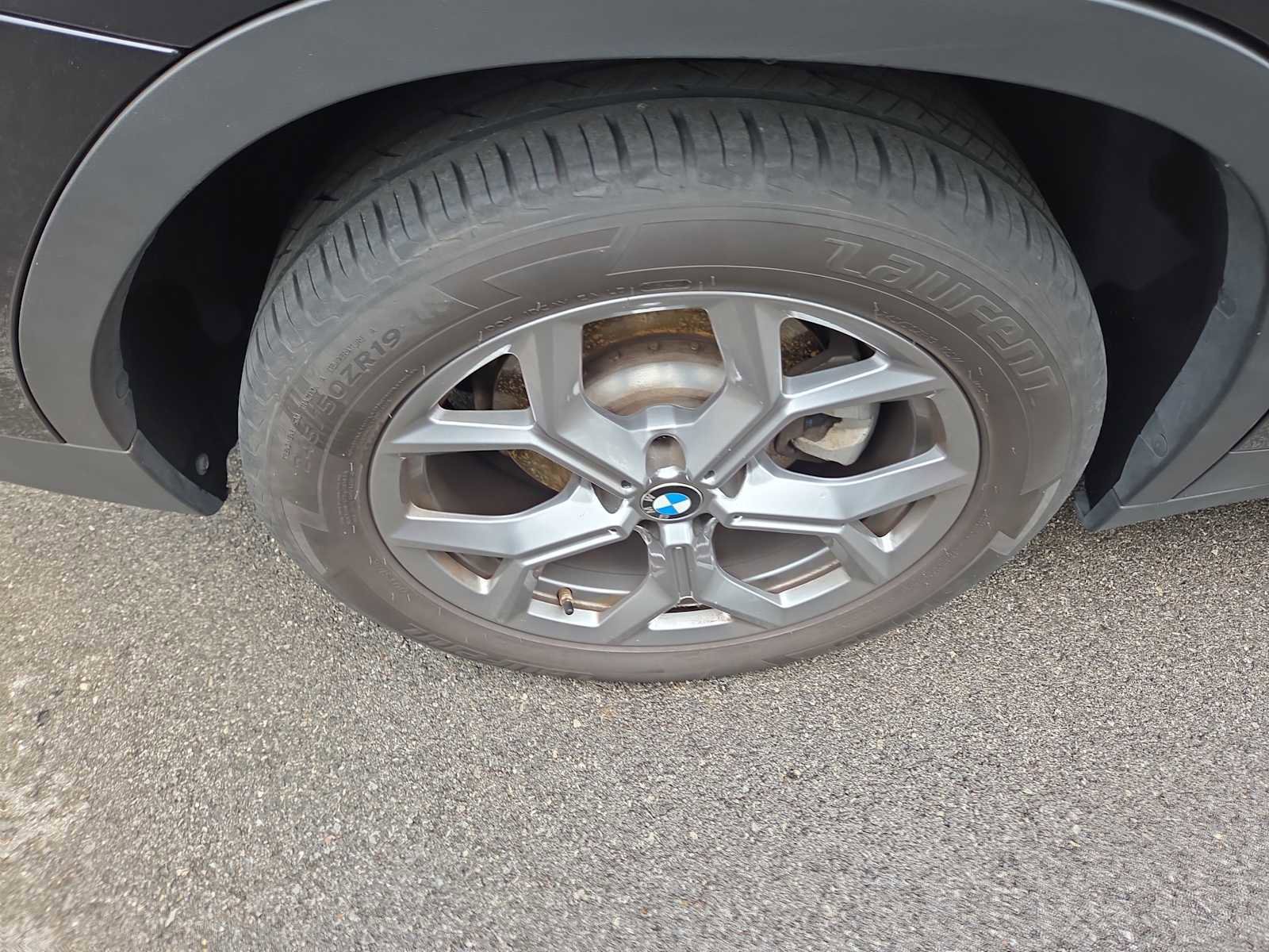 Used 2024 BMW X3 xDrive30i AWD/4WD image 3