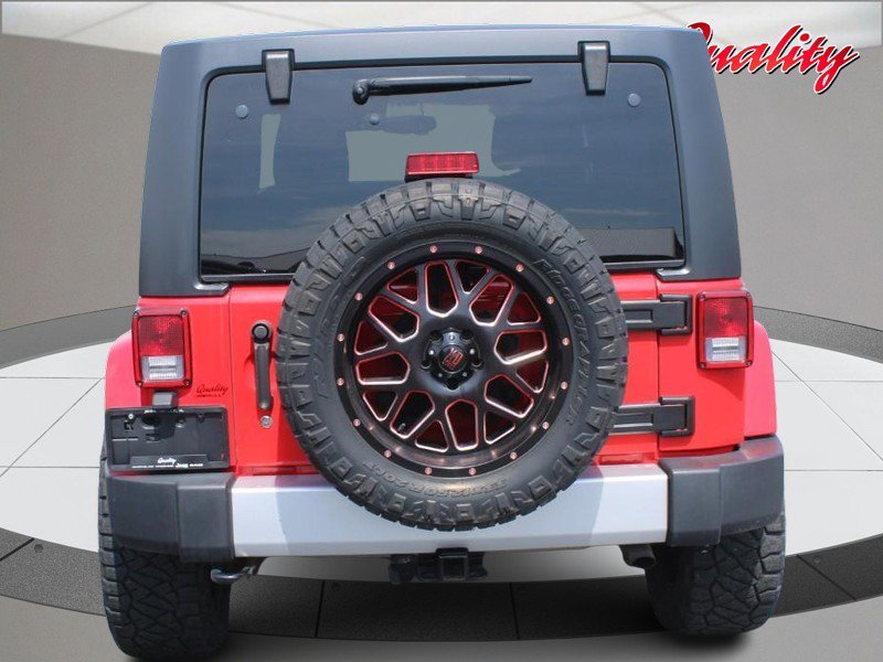 Used 2015 Jeep Wrangler Unlimited Sahara image 4