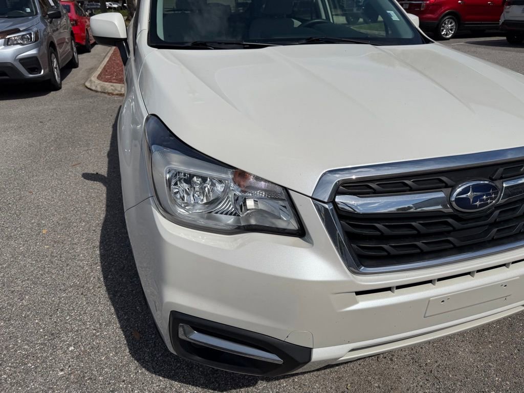 Used 2018 Subaru Forester 2.5i Premium AWD/4WD image 14