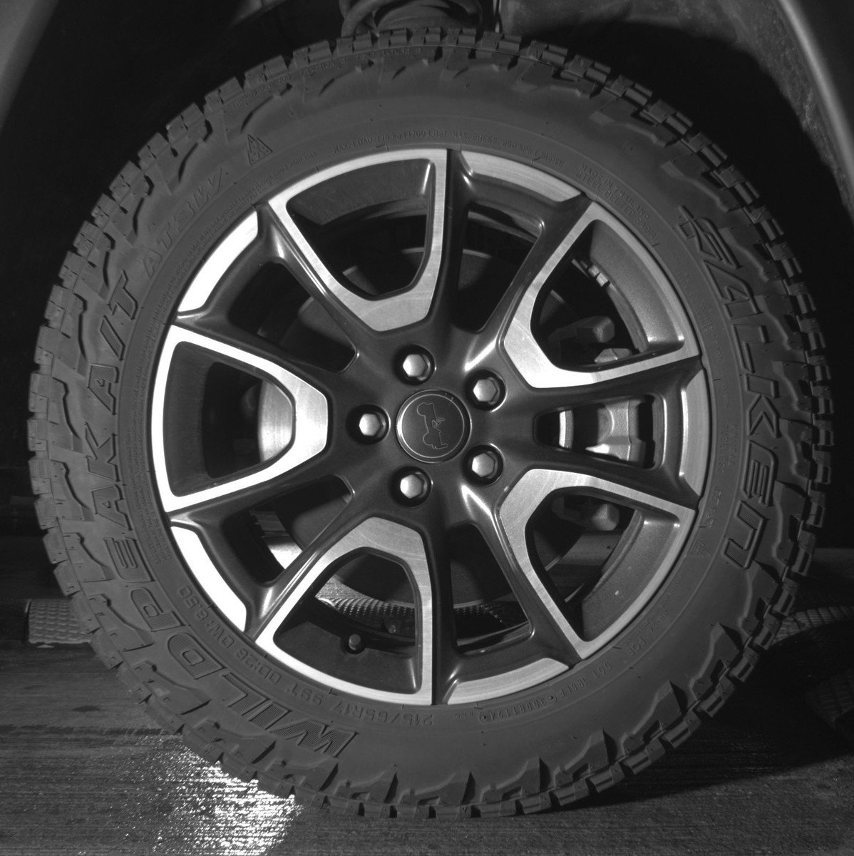 Used 2025 Jeep Compass Trailhawk w/ Trailer Tow Group image 13