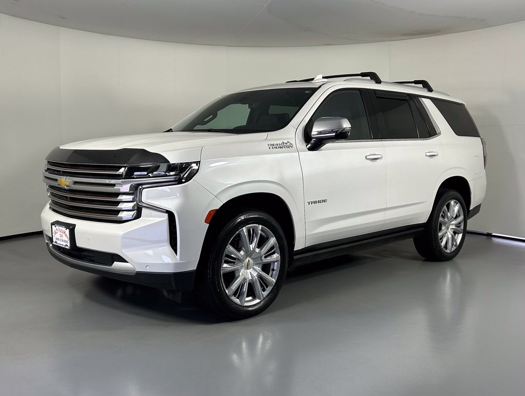 Used 2021 Chevrolet Tahoe High Country w/ Premium Package AWD/4WD image 3