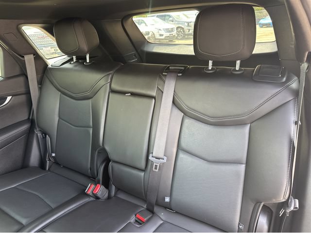 Certified 2025 Cadillac XT5 Premium Luxury FWD image 17