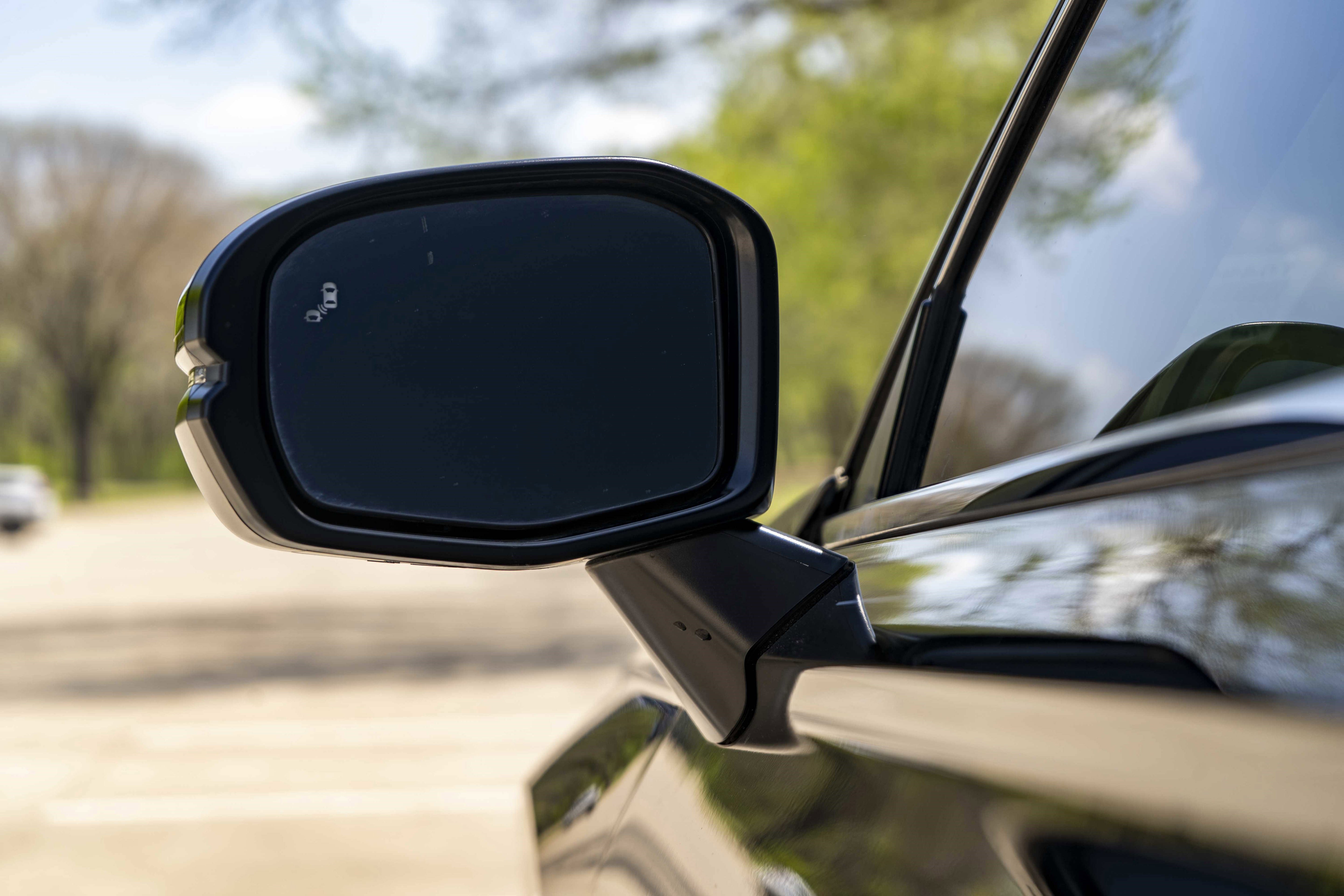 Used 2025 Honda CR-V Sport image 12