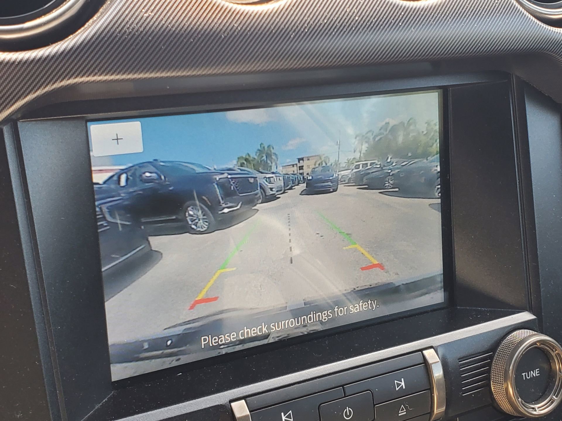 Used 2019 Ford Mustang Shelby GT350 w/ Technology Package RWD image 23