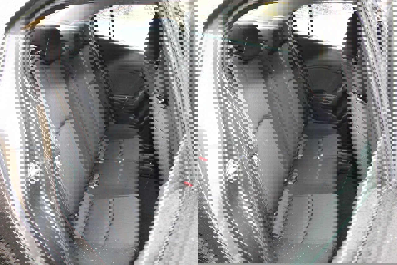 Used 2014 MAZDA MAZDA3 i Sport image 13