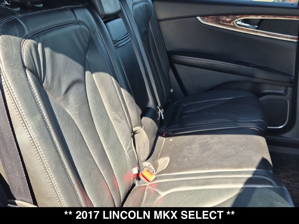 Used 2017 Lincoln MKX Select w/ Select Plus Package FWD image 31