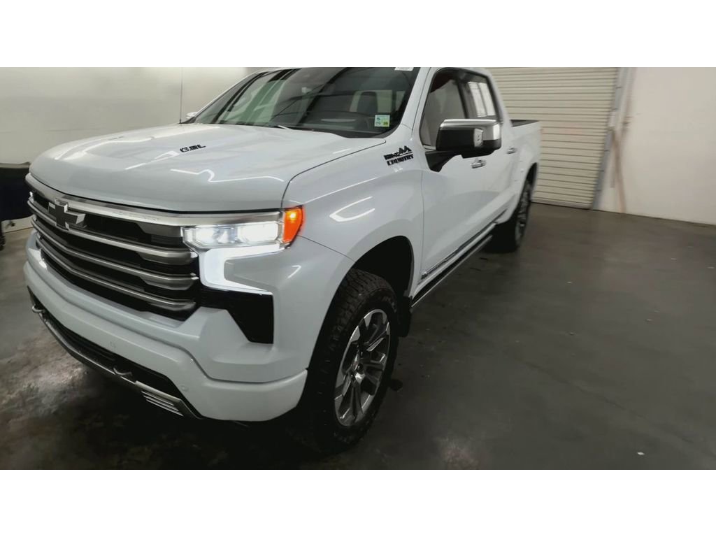 Used 2026 Chevrolet Silverado 1500 High Country w/ Technology Package image 4