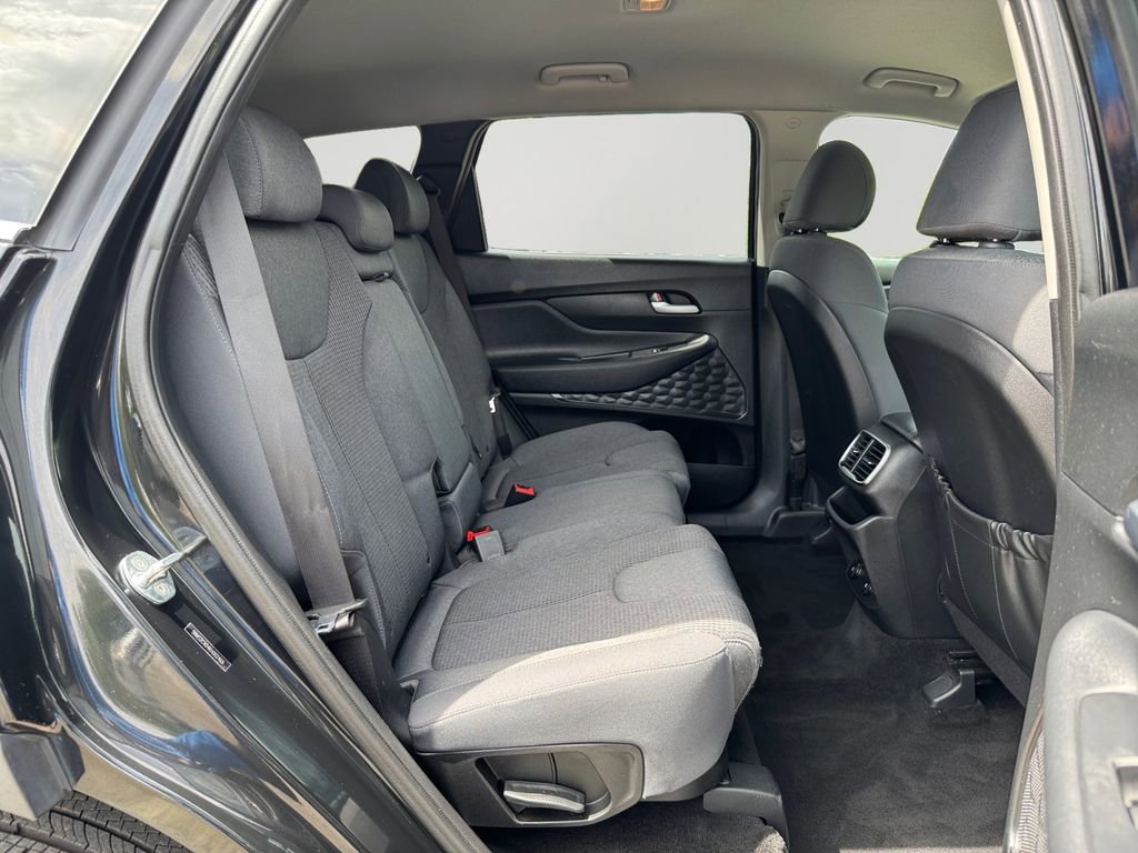 Used 2019 Hyundai Santa Fe SE AWD/4WD image 13
