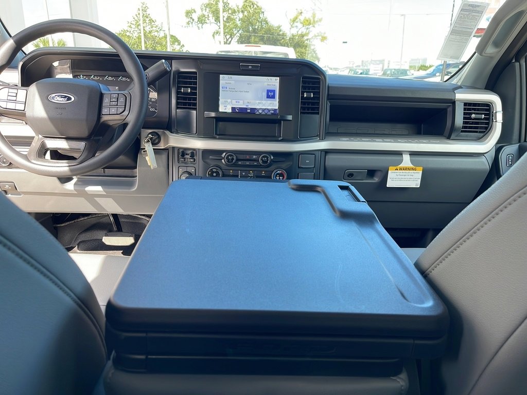 New 2026 Ford F550 4x4 SuperCab Super Duty image 41