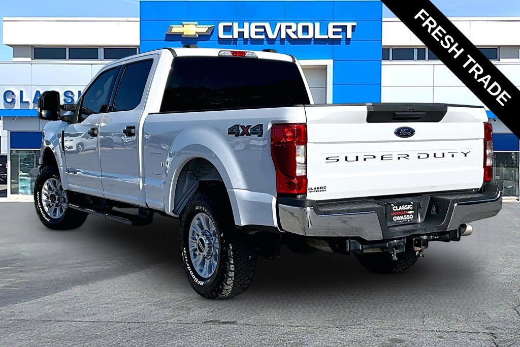 Used 2022 Ford F250 XLT AWD/4WD image 3