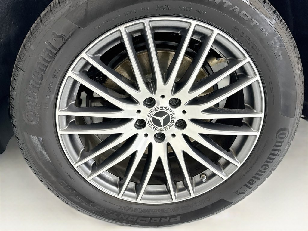Certified 2026 Mercedes-Benz GLC 300 image 29