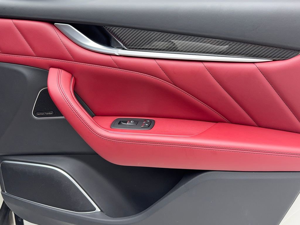 Used 2021 Maserati Levante S GranSport image 47
