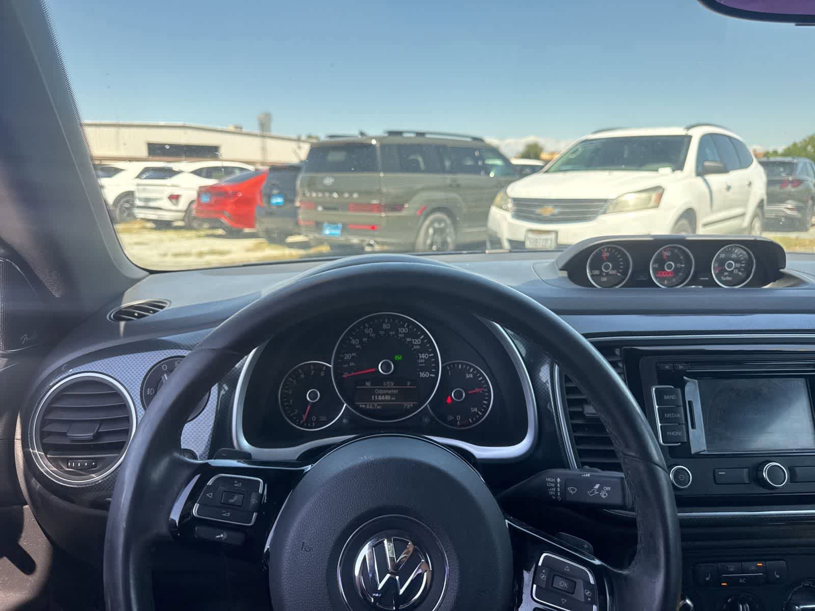 Used 2012 Volkswagen Beetle Turbo FWD image 18