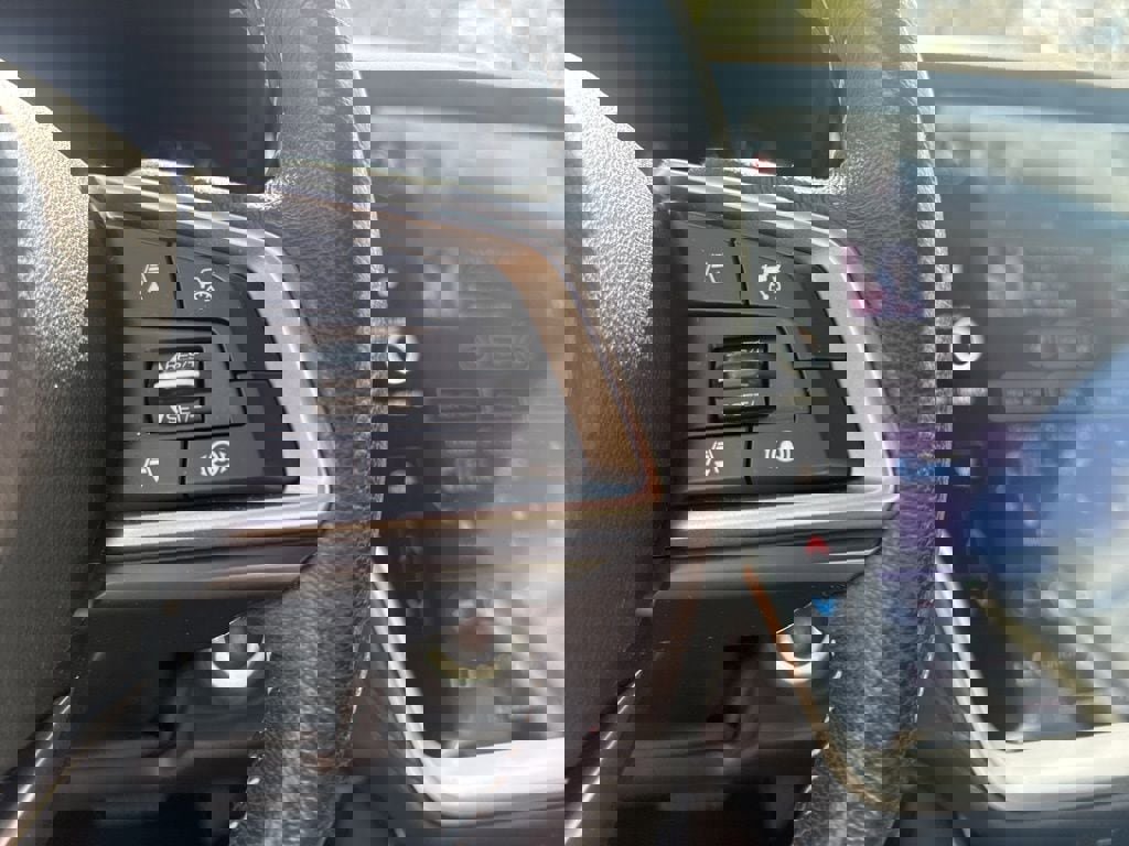 Used 2020 Subaru Outback Premium w/ Popular Package #1 AWD/4WD image 17