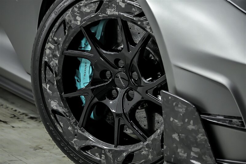 Used 2021 Ferrari 812 GTS RWD image 11