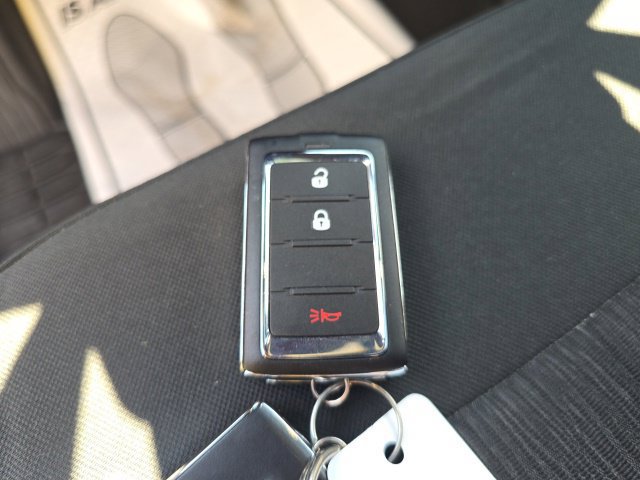 Certified 2025 Jeep Grand Cherokee Laredo X AWD/4WD image 34