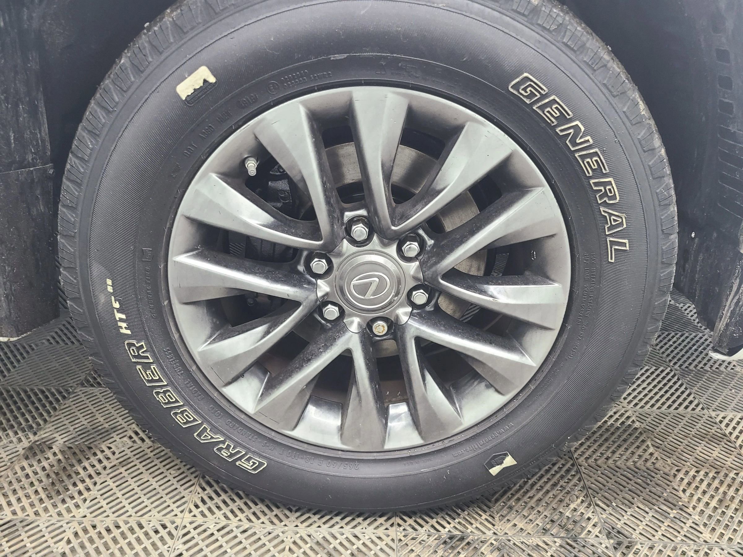 Used 2014 Lexus GX 460 Luxury image 15