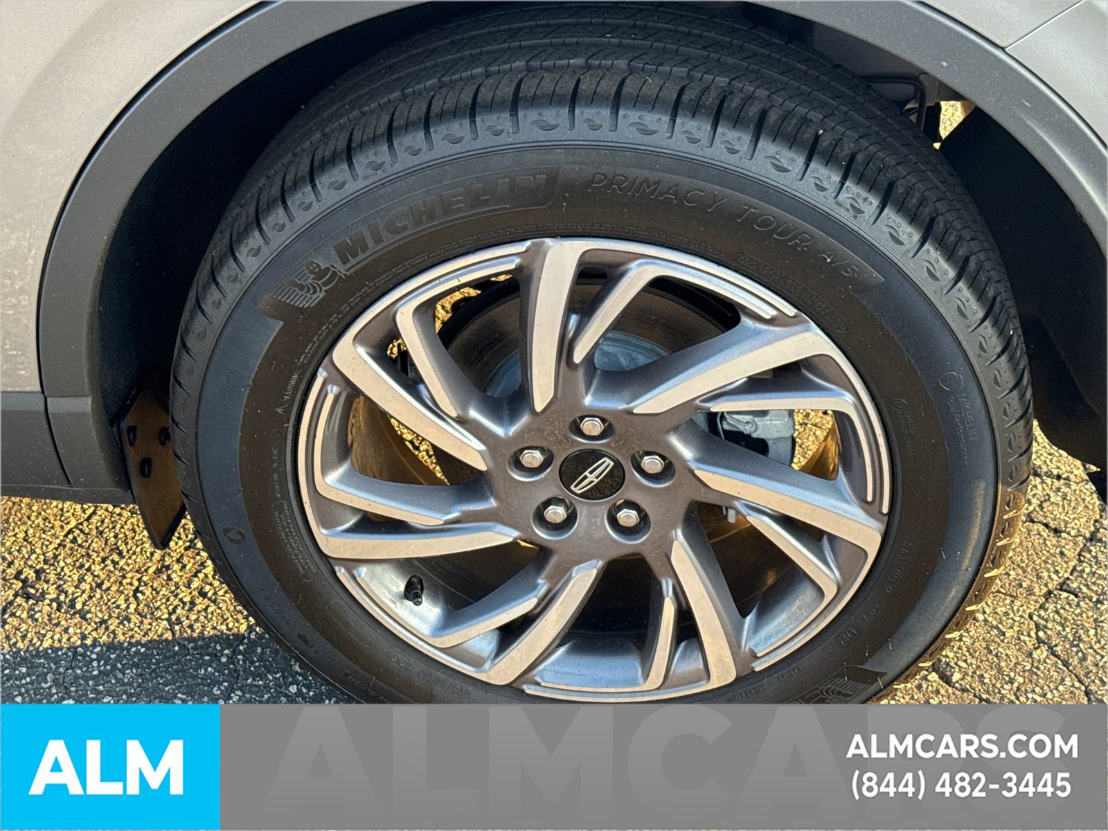 Used 2024 Lincoln Corsair AWD image 24