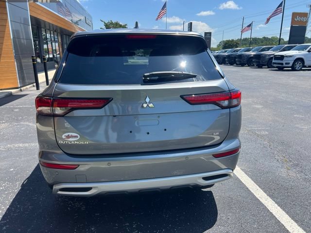 Used 2024 Mitsubishi Outlander SE FWD image 21