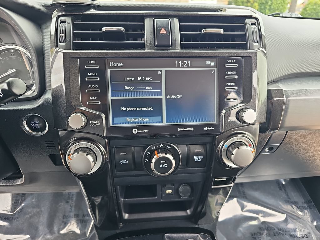Used 2023 Toyota 4Runner TRD Off-Road AWD/4WD image 19