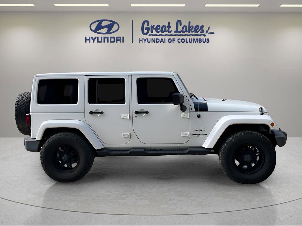 Used 2016 Jeep Wrangler Unlimited Sahara w/ Connectivity Group image 6