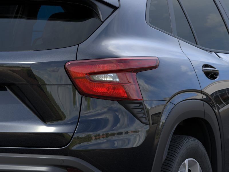 New 2026 Chevrolet Trax LS w/ LS Convenience Package FWD image 11