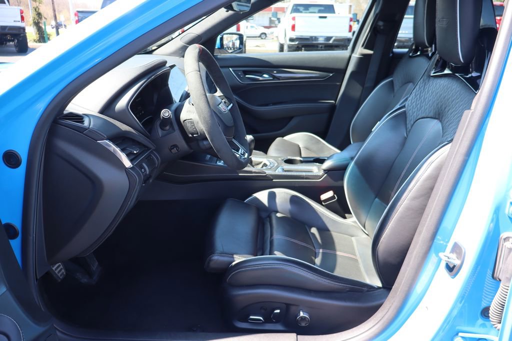 Used 2022 Cadillac CT5 V Blackwing w/ Carbon Fiber Package 2 image 4