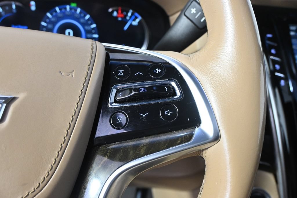 Used 2019 Cadillac Escalade Platinum AWD/4WD image 34