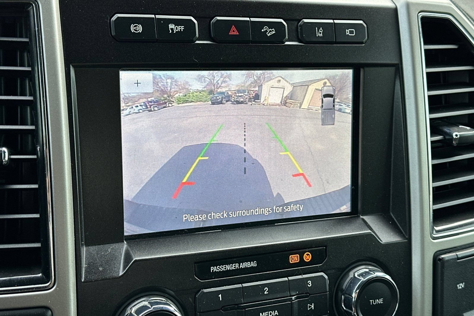 Used 2020 Ford F350 Lariat w/ Lariat Ultimate Package AWD/4WD image 20