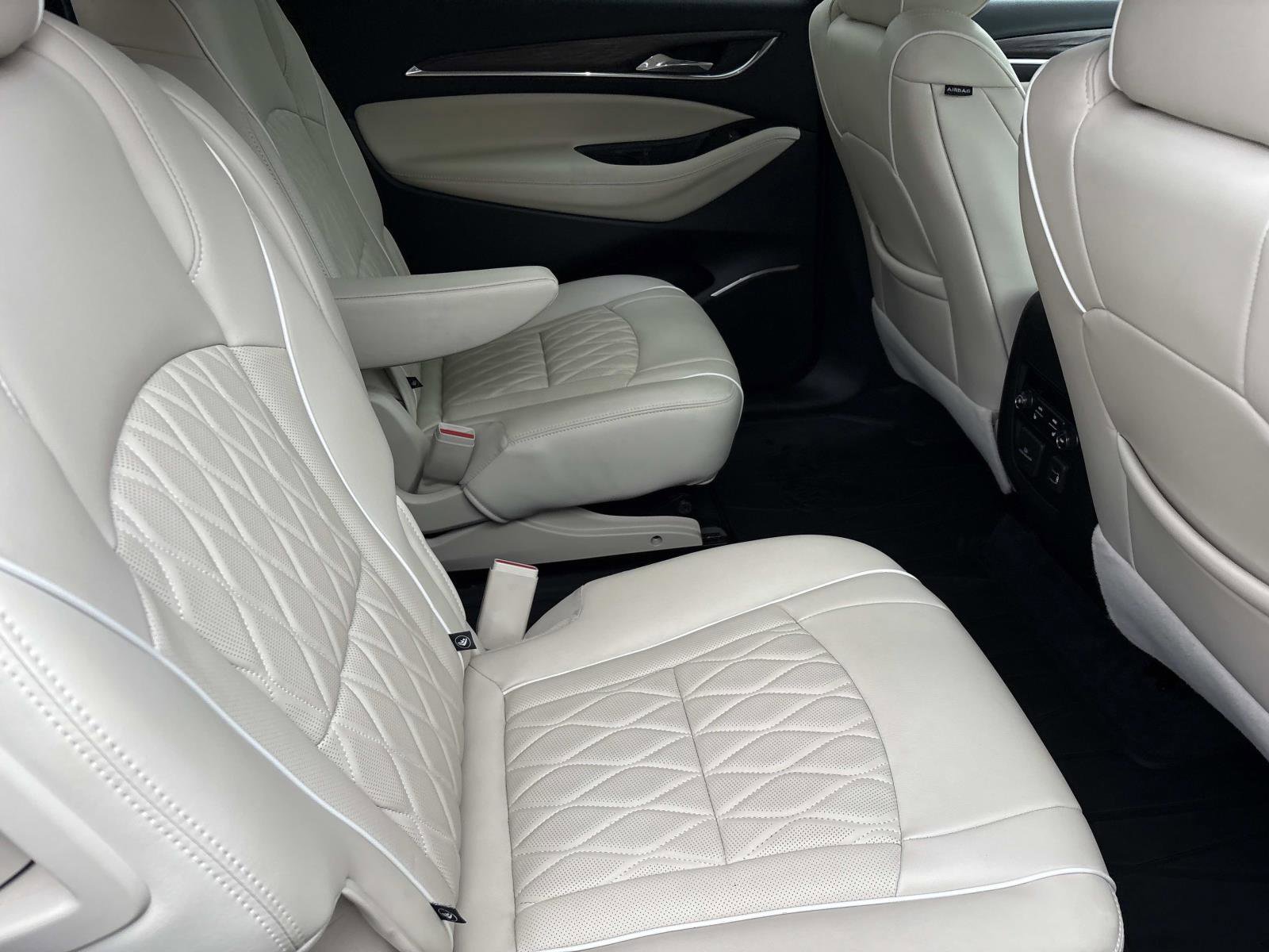 Certified 2023 Buick Enclave Avenir w/ Avenir Technology Package image 33