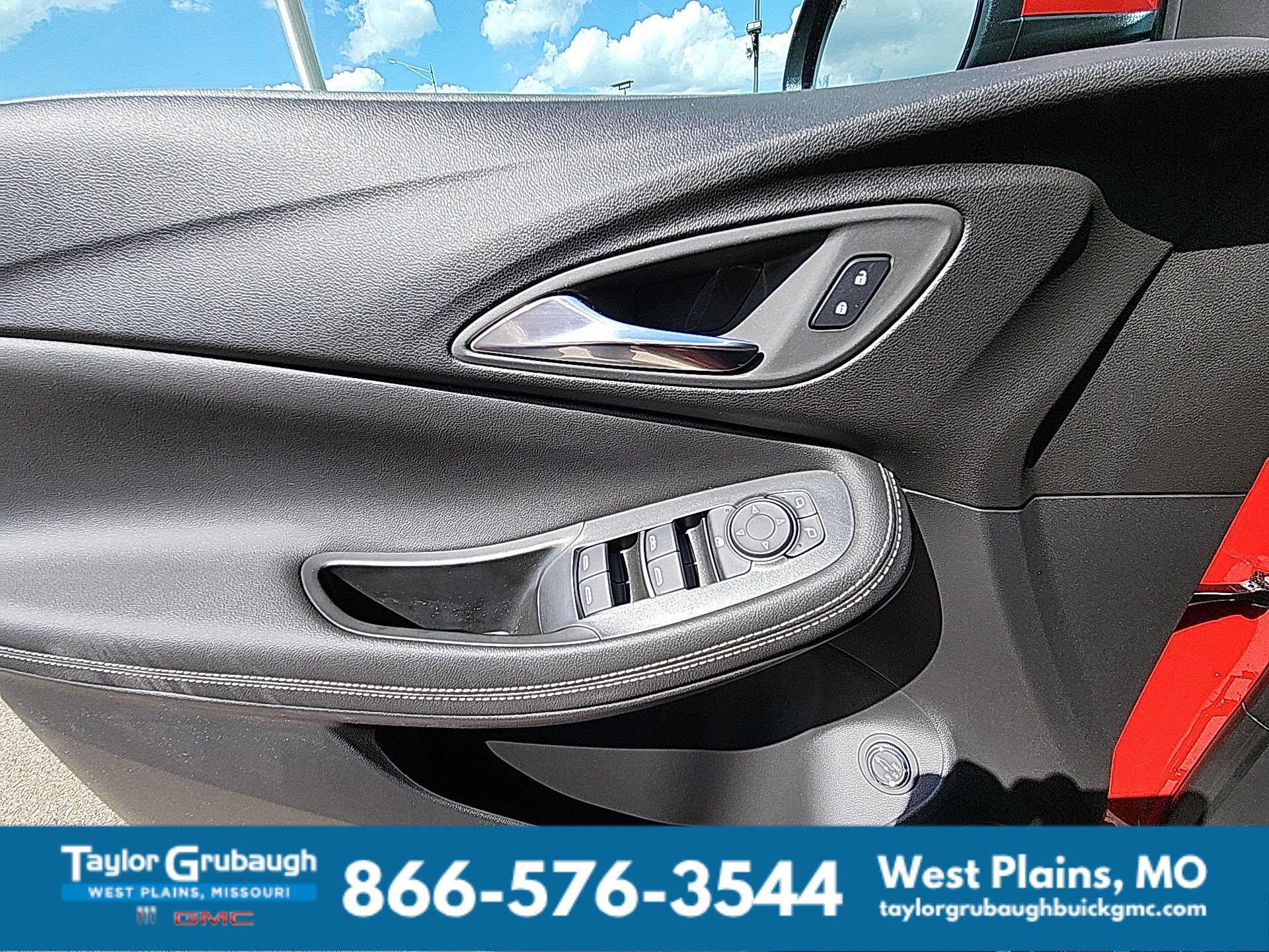 New 2026 Buick Encore GX Preferred w/ Comfort Package FWD image 14