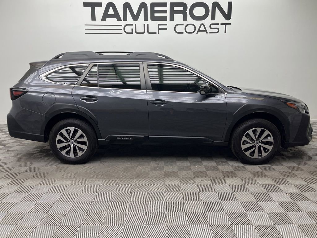 Used 2024 Subaru Outback Premium image 4