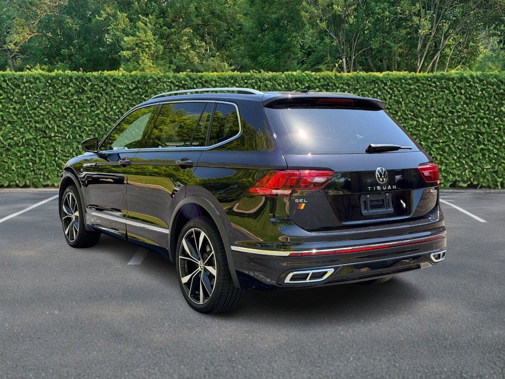 Used 2024 Volkswagen Tiguan SEL R-Line AWD/4WD image 6