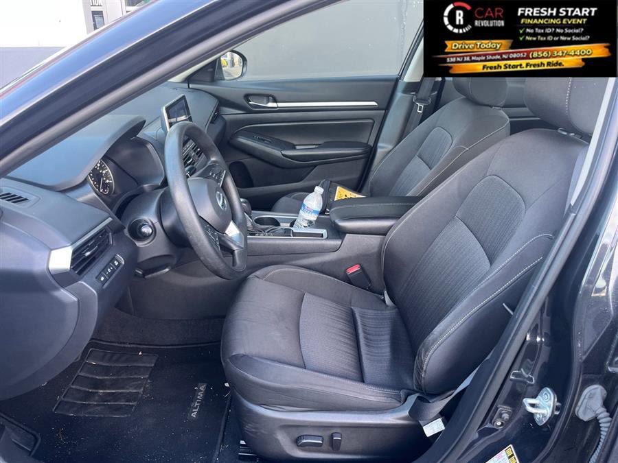 Used 2022 Nissan Altima 2.5 SV image 3