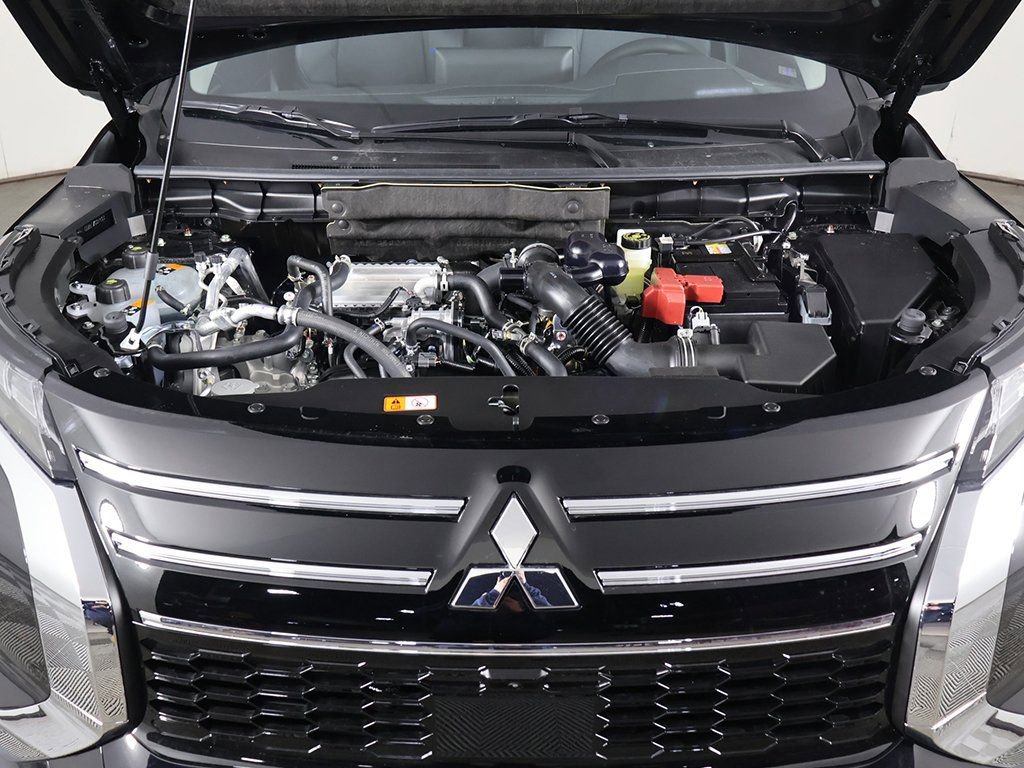 New 2026 Mitsubishi Outlander SE FWD image 19
