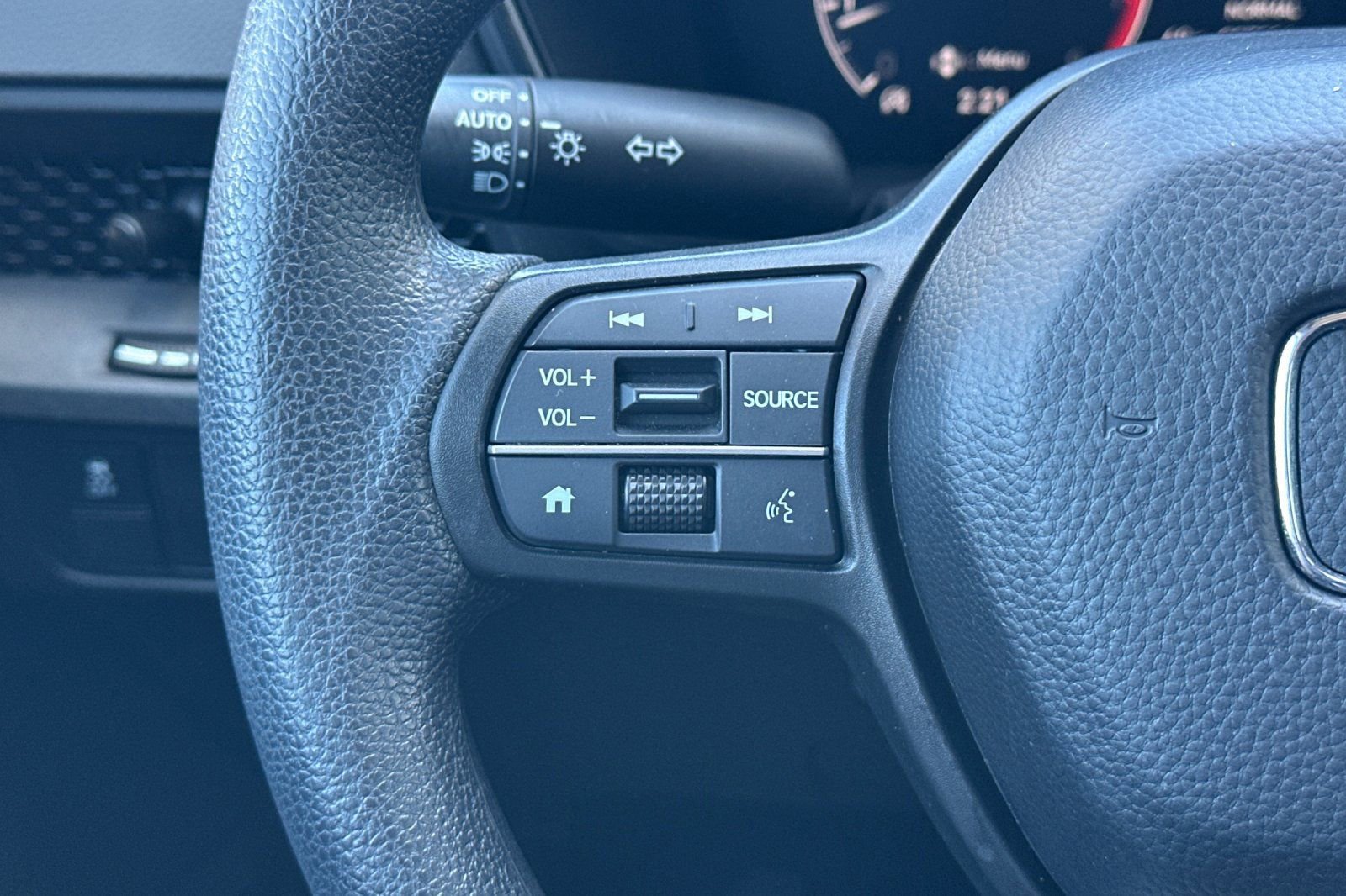 Certified 2023 Honda CR-V LX image 28