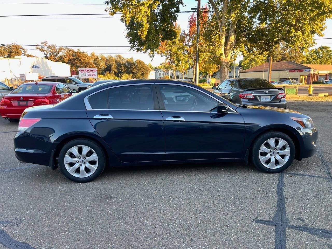 Used 2010 Honda Accord EX-L image 7
