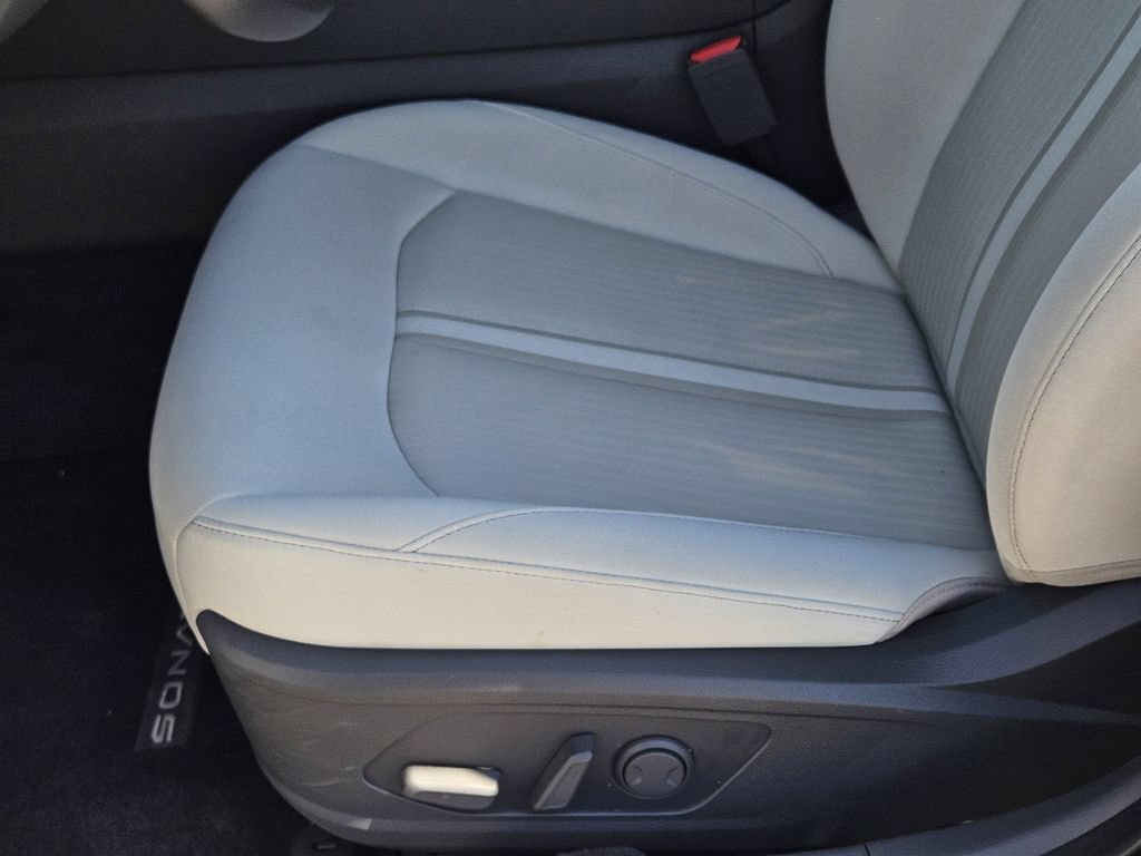Certified 2025 Hyundai Sonata SEL FWD image 18