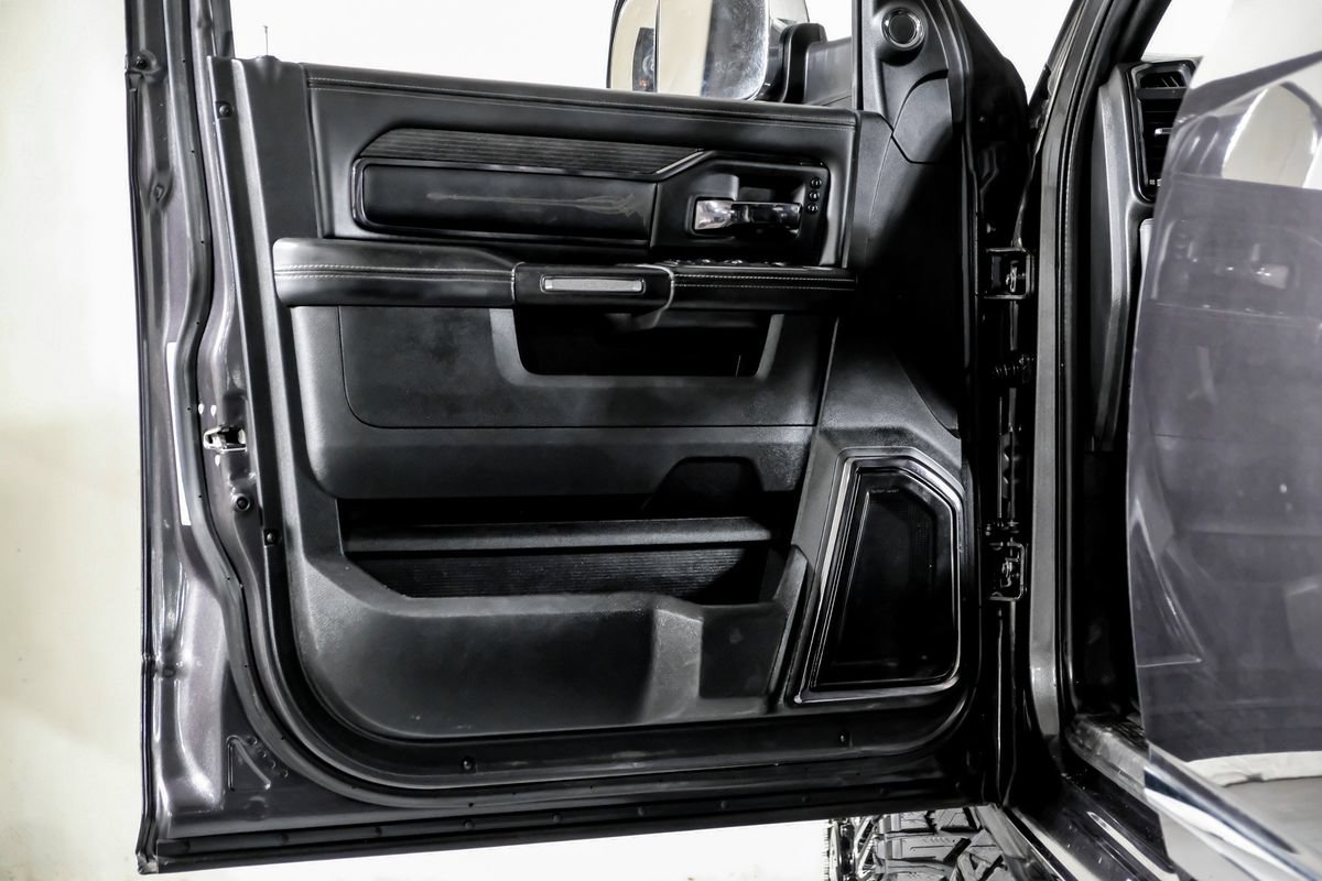 Used 2022 RAM 3500 Limited AWD/4WD image 34