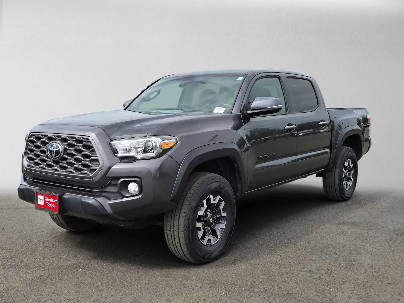 Used 2022 Toyota Tacoma TRD Off-Road w/ Technology Package AWD/4WD image 9