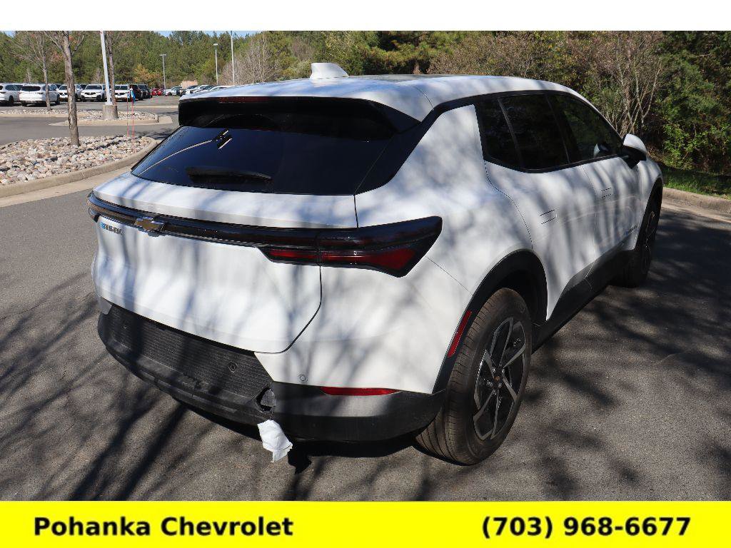 New 2026 Chevrolet Equinox EV LT FWD image 7