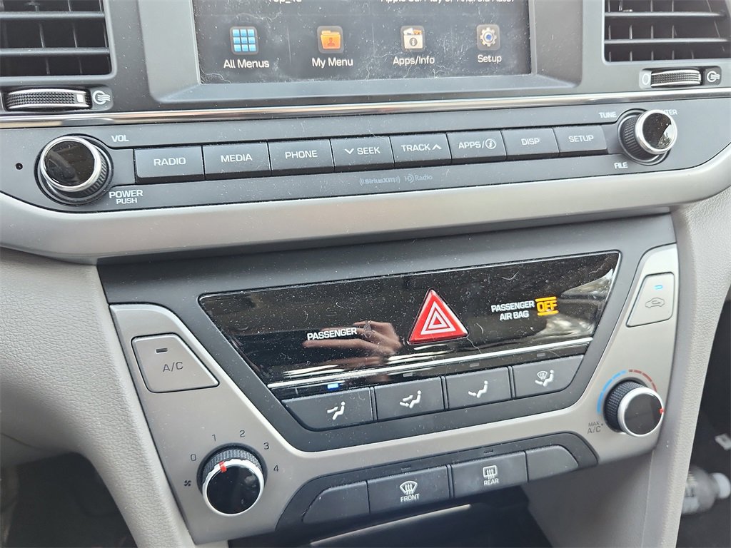 Used 2017 Hyundai Elantra SE image 20