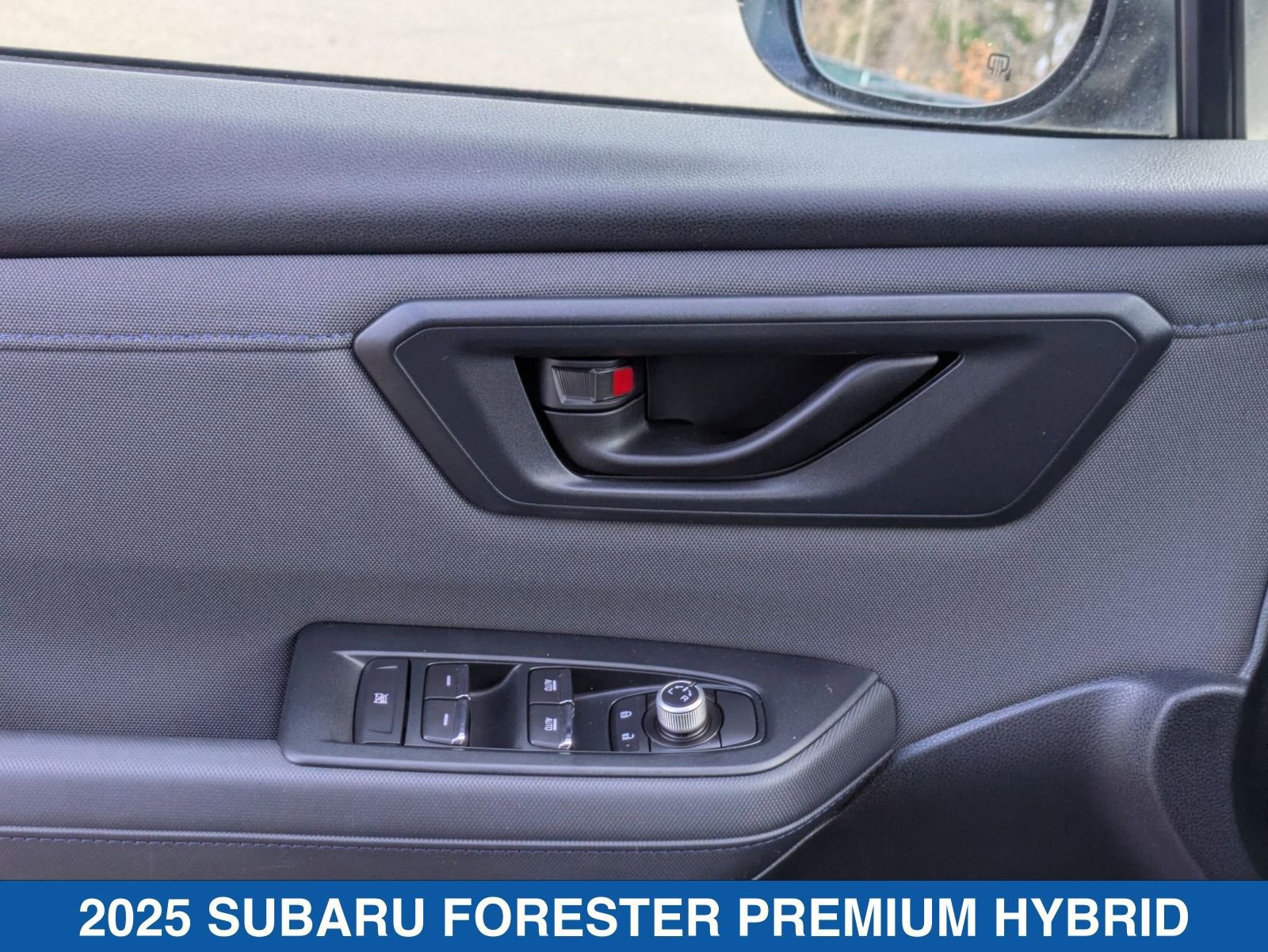 Certified 2025 Subaru Forester Premium AWD/4WD image 13
